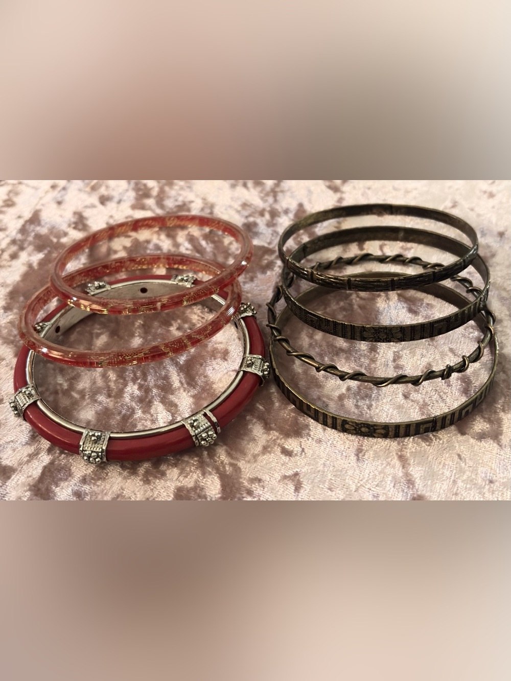 Set Vintage Style Bracelets